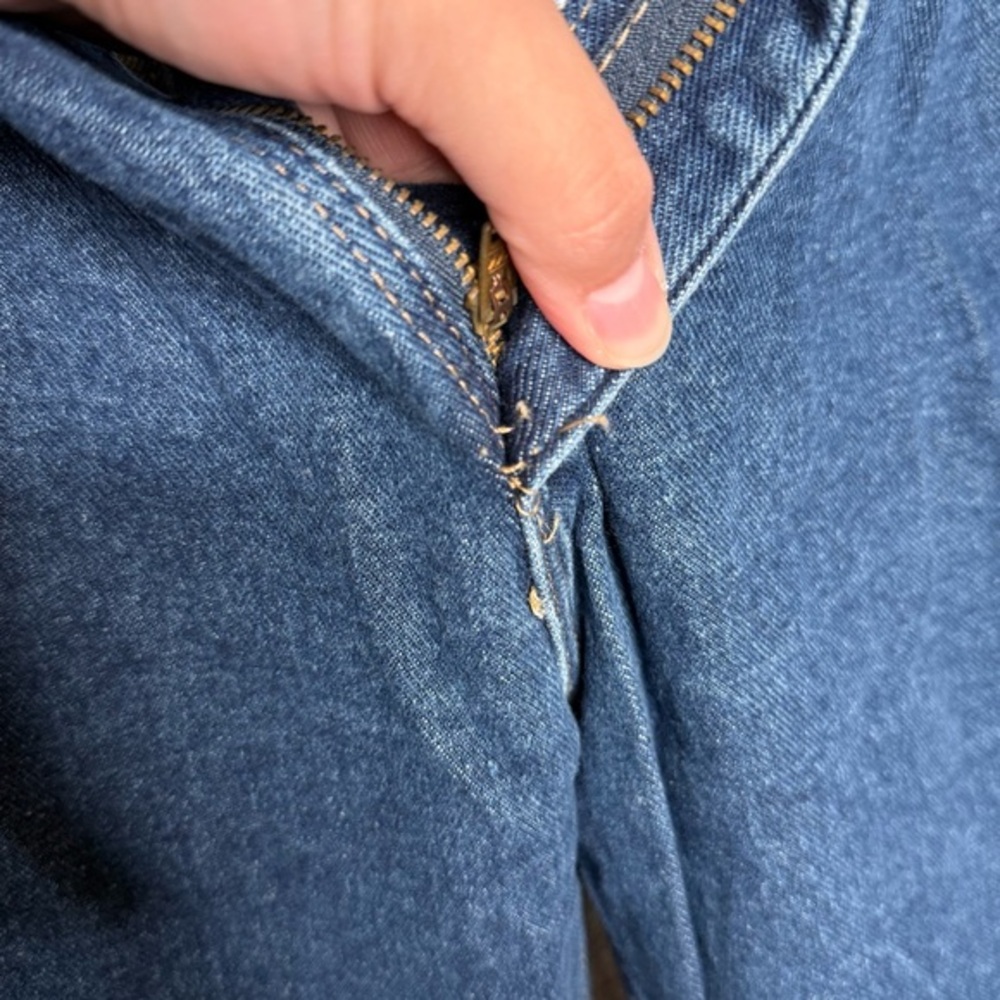 Wrangler Men’s Five Star Premium Denim Relaxed Fit Jeans‎ Set of 2- Sz 36x32 - Picture 12 of 14